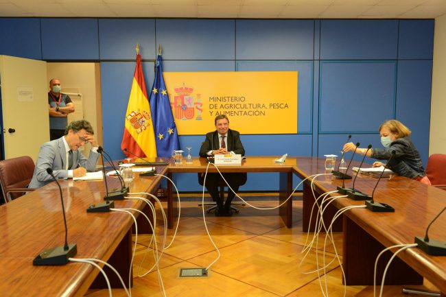 27082020ministrovcministrofrances2_tcm30-543141