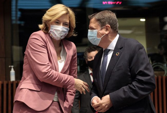 EVZ2MKIT3JHCRP3SR3YARQX76I